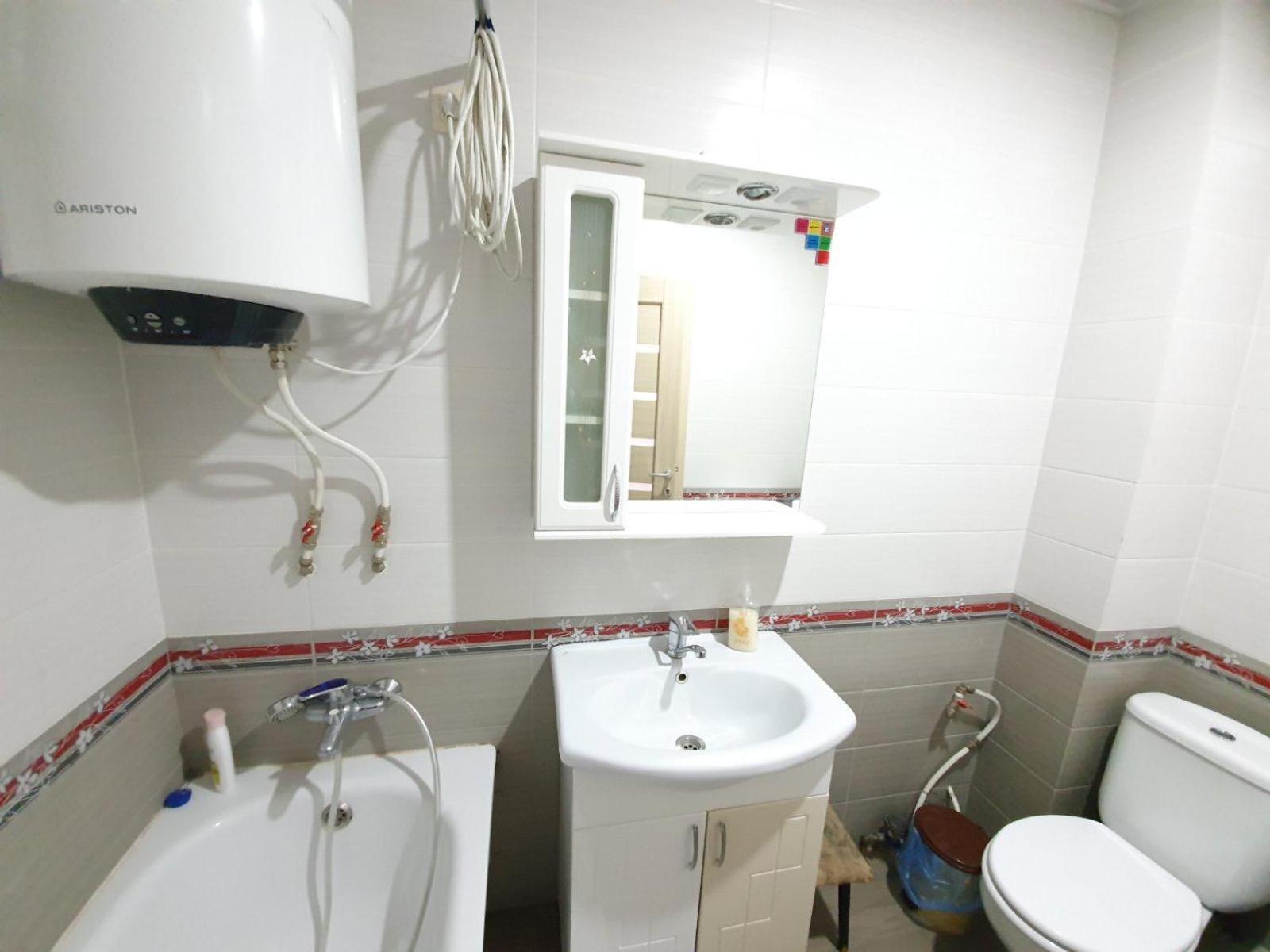 Tourist Home At Stefan Cel Mare With 2 Rooms تشيسيناو المظهر الخارجي الصورة