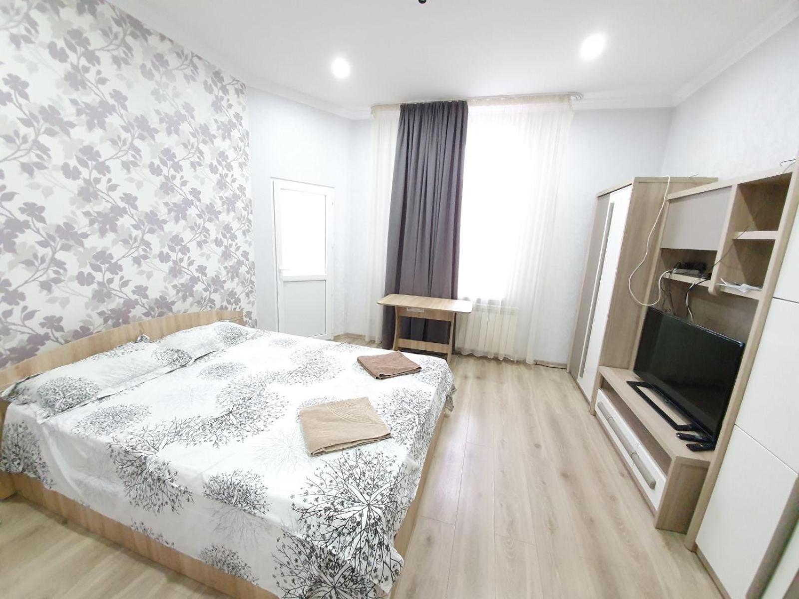 Tourist Home At Stefan Cel Mare With 2 Rooms تشيسيناو المظهر الخارجي الصورة