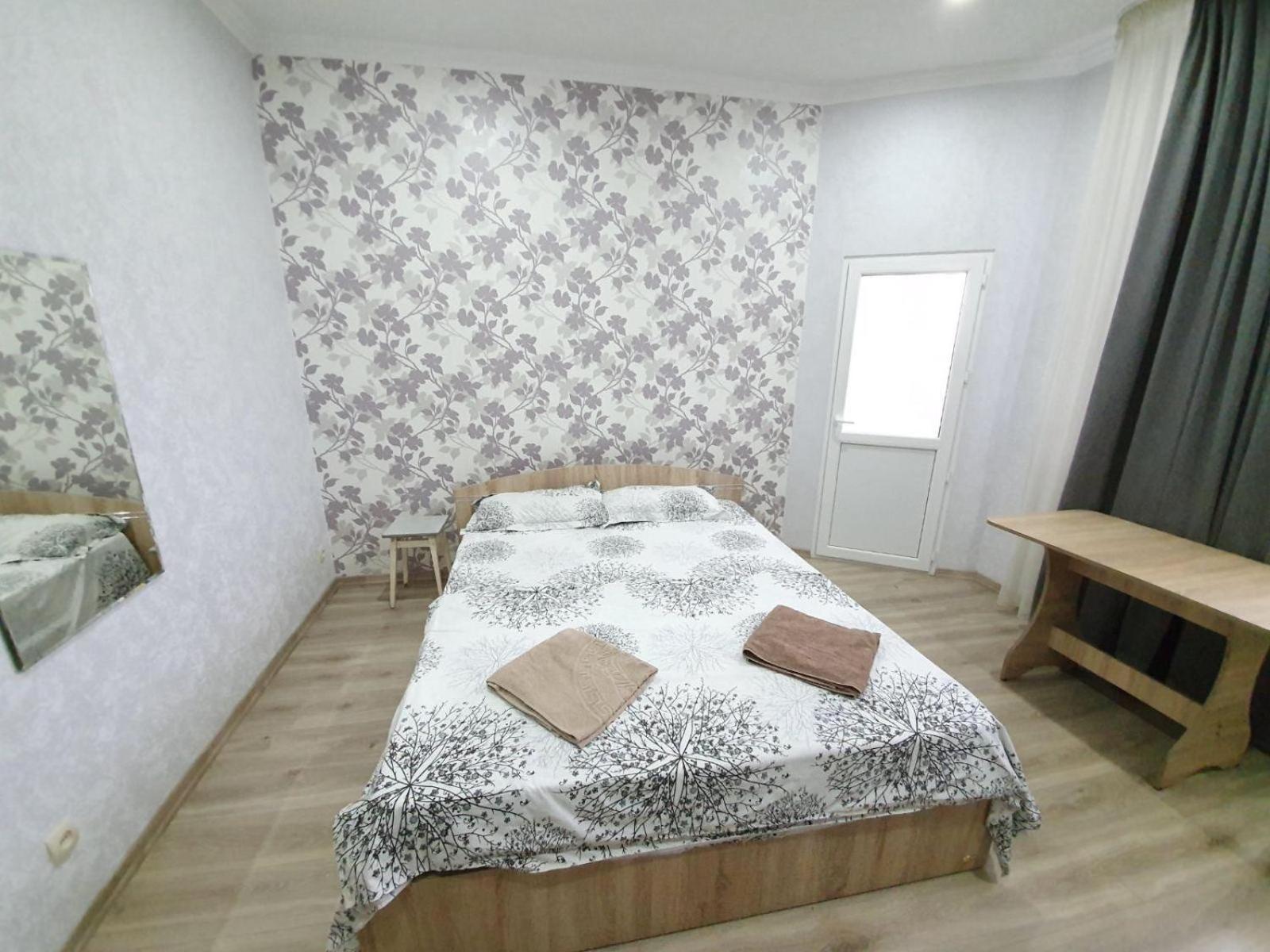 Tourist Home At Stefan Cel Mare With 2 Rooms تشيسيناو المظهر الخارجي الصورة